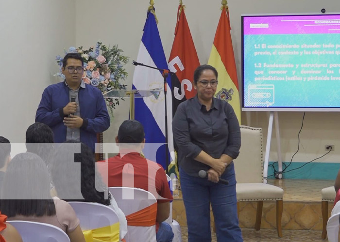 medios sandinistas y estudiantes de Comunicación de la UNAN-León / TN8