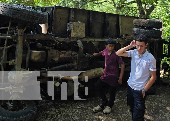 Foto: Vuelco de camión en Esquipulas, Matagalpa / TN8