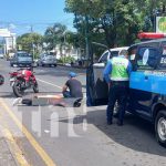 “Intermortal” provoca accidente en Carretera a Masaya y deja a motociclista lesionada Foto: Fuerte accidente en Carretera a Masaya con bus interlocal / TN8
