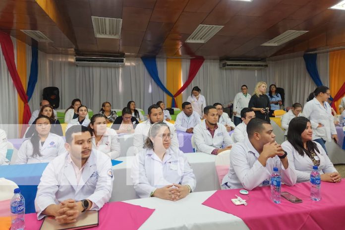 Foto: Expertos rusos fortalecen formación en ginecología en Nicaragua /TN8