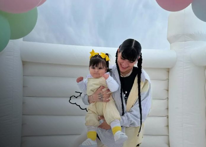 Foto: Cazzu abre su corazón /cortesía Foto: Cazzu abre su corazón /cortesía