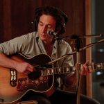 El biopic de Springsteen por fin llega: “Deliver Me from Nowhere” rompe esquemas