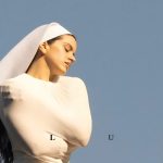 Rosalía irrumpe con “Berghain”, el single que redefine su sonido