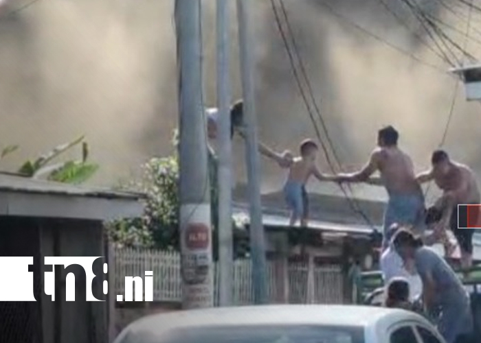 Foto: voraz incendio en el barrio México en Managua/TN8