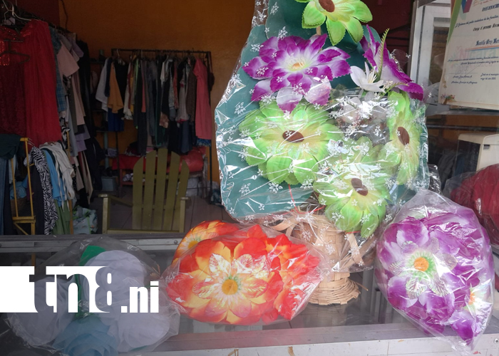 Foto: La Isla de Ometepe se activa: comercio listo para el Día de los Difuntos/TN8