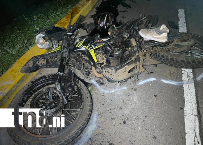 Foto: Tragedia en Masaya: Bombero muere tras ser arrollado por rastra cuyo conductor huyó/TN8