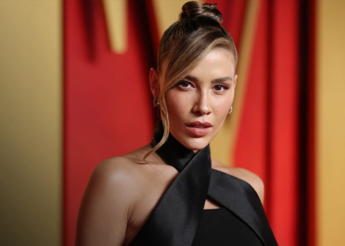 Foto: Michelle Salas revela su lucha física y emocional /cortesía