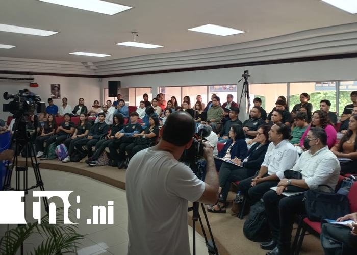 Foto: Jóvenes universitarios reflexionan sobre la resistencia indígena, negra y popular / TN8