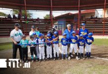 Nandaime celebra con estadio infantil restaurado para los futuros beisbolistas Foto: Niños y padres disfrutan del nuevo estadio en Nandaime/ TN8