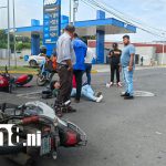 ¡Impacto brutal! Accidente en Managua deja varios heridos tras choque Foto: Vecinos piden regular estacionamiento en Managua/ TN8