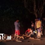 Cisterna se precipita a un cauce en Masatepe, tres personas resultan lesionadas Foto: Cisterna se precipita a un cauce en Masatepe; tres personas resultan lesionadas/TN8