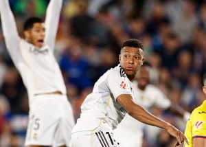 Foto: Mbappé decide y el Madrid vence al Getafe en polémica/Cortesía