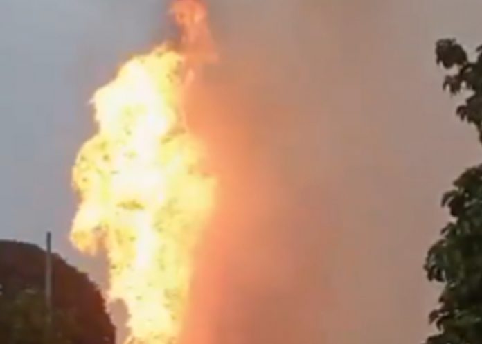 Foto: Explosión en gasoducto de Pemex deja al menos cinco heridos en el sur de México/Cortesía Foto: Explosión en gasoducto de Pemex deja al menos cinco heridos en el sur de México/Cortesía