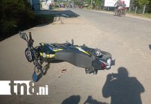 Maniobra imprudente provoca fuerte colisión entre motocicletas en Nueva Segovia Foto: Maniobra imprudente provoca fuerte colisión entre motocicletas en Nueva Segovia/TN8