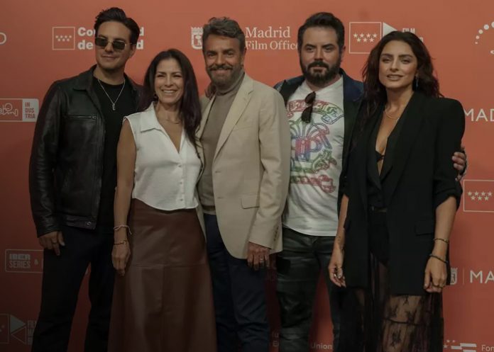 Foto: La familia Derbez y Studio Drbz /cortesía