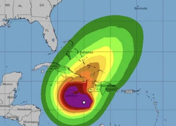 Foto: Melissa obliga a desalojar zonas turísticas/Cortesía Foto: Melissa obliga a desalojar zonas turísticas/Cortesía