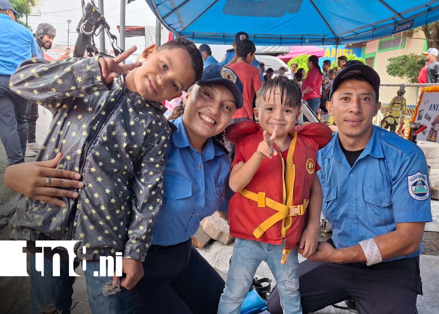 Foto: ¡Bomberitos por un día! Diversión y educación se mezclan en Nicaragua/TN8