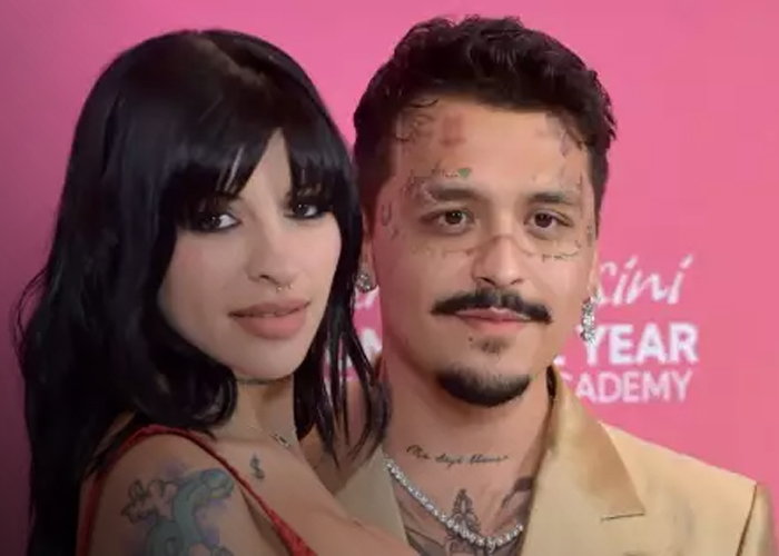 Foto: Cazzu sobre Nodal /cortesía