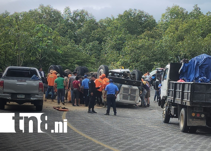 Foto: Accidente en Nueva Segovia: Camión arenero deja un herido grave/TN8