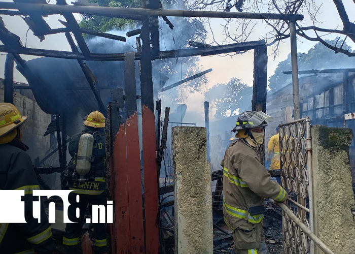 Foto: Incendio devasta vivienda en Managua /TN8