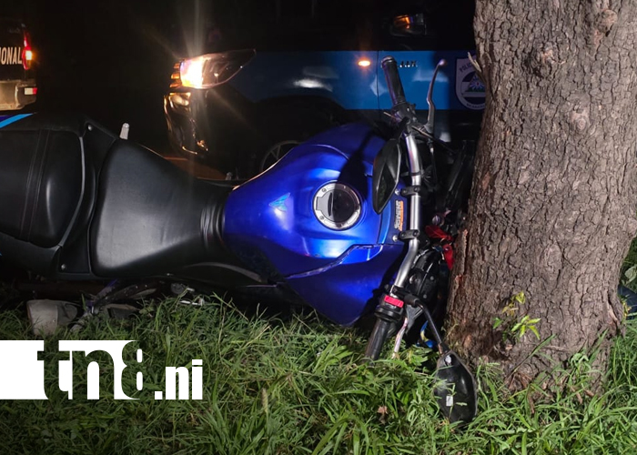 Foto: Cuatro lesionados deja violento choque entre motocicletas en carretera a Masaya/TN8