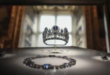 Robo en el Louvre: ¿Qué pasó y cómo se llevaron las joyas de la Corona francesa? Foto: Golpe al corazón de Francia /cortesía