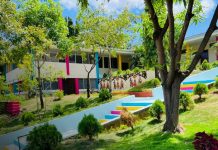 Academia Universitaria de Idiomas rinde homenaje a Brian Wilson en Managua Foto: Academia de Idiomas Brian Wilson /cortesía