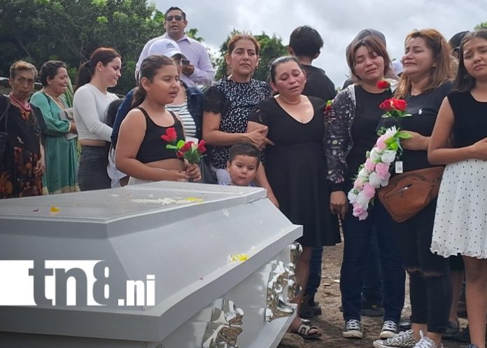 Foto: Carazo de luto: accidente mortal arrebata la vida de una joven/TN8 Foto: Carazo de luto: accidente mortal arrebata la vida de una joven/TN8