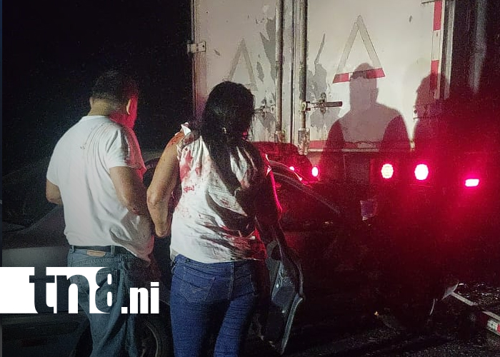 Foto: Accidente vial en Rivas: descuido del conductor deja dos heridos/TN8