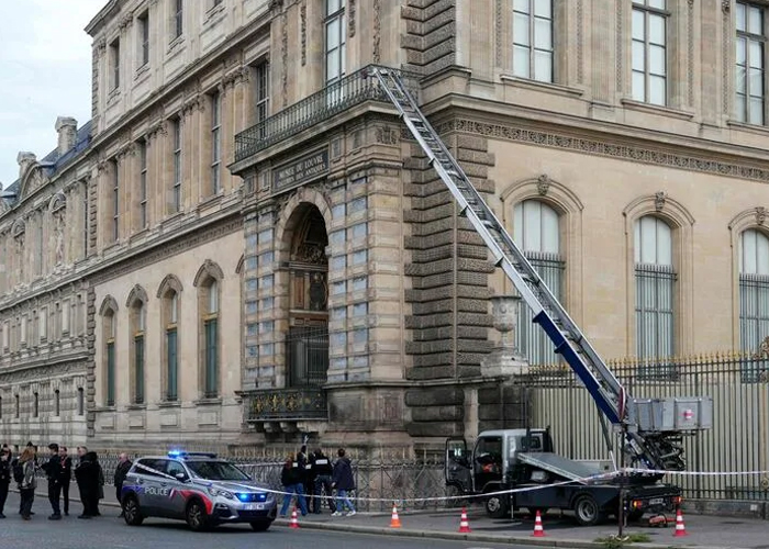 Foto: Las joyas de Napoleón robadas del Louvre/ Cortesía