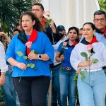 Foto: Nicaragua rinde homenaje a Tomás Borge y Fidel Castro con flores y honores/Cortesía