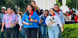 Foto: Nicaragua rinde homenaje a Tomás Borge y Fidel Castro con flores y honores/Cortesía