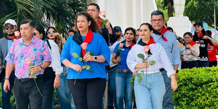 Foto: Nicaragua rinde homenaje a Tomás Borge y Fidel Castro con flores y honores/Cortesía Foto: Nicaragua rinde homenaje a Tomás Borge y Fidel Castro con flores y honores/Cortesía
