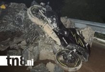 Motociclista resulta gravemente herido tras accidente en la Carretera Vieja a León Foto: Grave accidente en Carretera Vieja a León/TN8