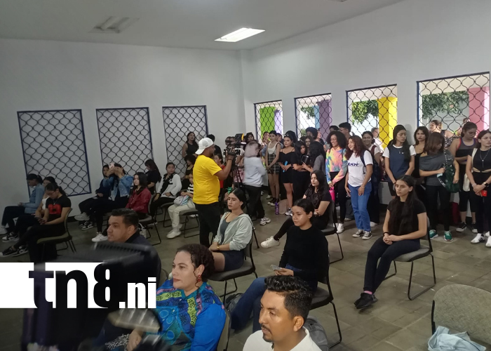 Foto: Managua brilla en curso de pasarela y oratoria en Casa de Cultura/TN8