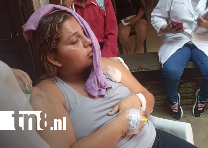 Foto: Mujer sobrevive de milagro tras recibir siete puñaladas de su pareja en Jinotepe/TN8