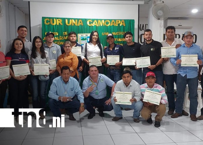 Foto: UNICAM Matiguás miden el futuro: reciben certificados en uso de GPS agrícola/TN8 Foto: UNICAM Matiguás miden el futuro: reciben certificados en uso de GPS agrícola/TN8
