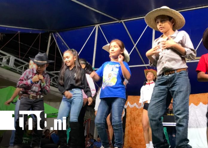 +Foto: Camoapa celebra sus Fiestas Patronales en honor a San Francisco de Asís/TN8 Foto: Camoapa celebra sus Fiestas Patronales en honor a San Francisco de Asís/TN8