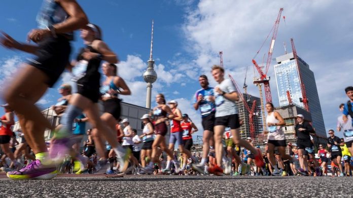 Foto: Diferencia de actividad física en el ejercicio para mujeres y hombres Foto: Diferencia de actividad física en el ejercicio para mujeres y hombres