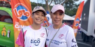 Foto: Loto en apoyo a la concientización sobre el cáncer de seno