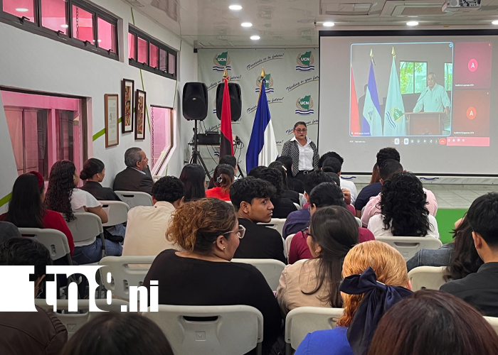 Foto: Auditorio de la UCN en su congreso anual / TN8