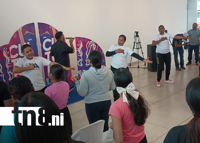Foto: Danzas cristianas inspiran a jóvenes en Managua / TN8
