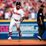 Rocchio y Naylor guían a Cleveland a empatar serie de comodines guardians, cleveland, brayan, rocchio,