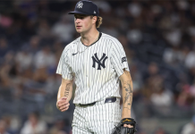 Schittler y Yankees clasifican a Serie Divisional