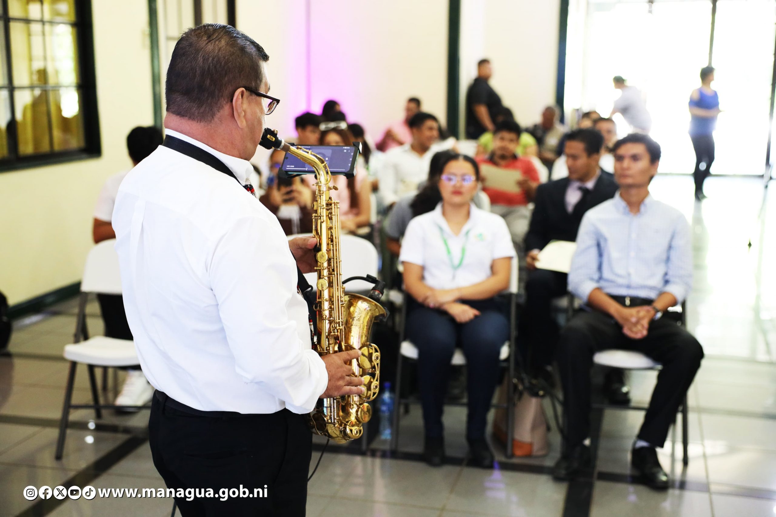 Foto: Curso de marketing digital con funcionarios de la Alcaldía de Managua / TN8
