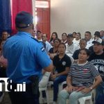 Luces sin peligro: Bomberos Unidos entrenan a vendedores de pólvora Foto: Capacitación a bomberos previo a diciembre / TN8