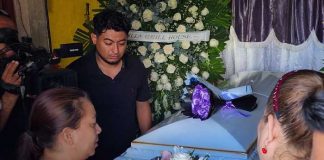 Foto: Vela de pequeña que falleció por corrientes en Managua / TN8