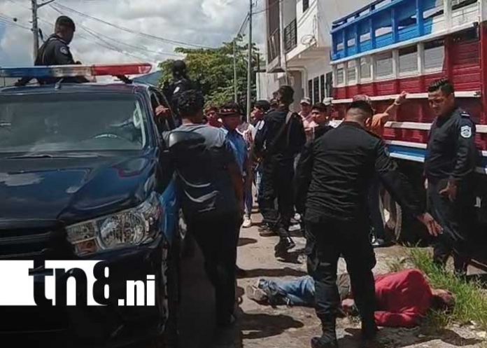 Foto: Golpiza a un supuesto ladrón en Estelí / TN8 Foto: Golpiza a un supuesto ladrón en Estelí / TN8