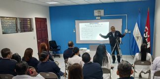 Foto: Médicos reciben capacitación avanzada /TN8