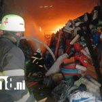 Gran incendio en una bodega de plásticos en sector de El Colonial, Managua Foto: Incendio en una bodega de plásticos en Managua / TN8